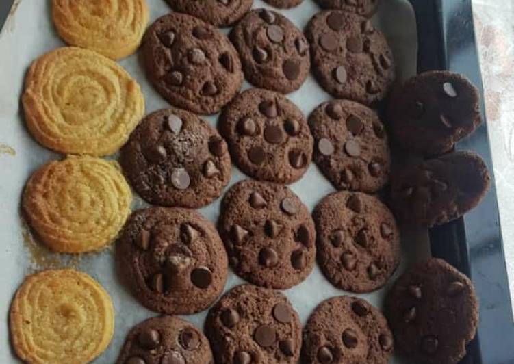 Easiest Way to Prepare Homemade Choco chip cookies kids tasty snack