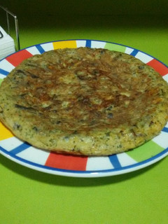Una foto de Tortilla de champiñones al ajillo con thermomix