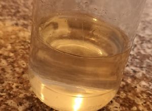 Una foto de Jarabe de goma para tragos