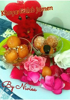 A picture of Khoya GulabJaman.