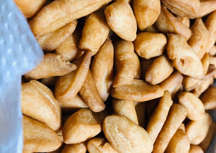 Bagaimana Menyiapkan Biji ketapang renyah😘 yang Enak