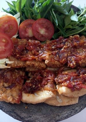 Foto resep Tempe dan tahu penyet