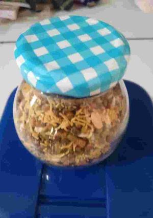 A picture of Moong Namkeen in Air fryer.