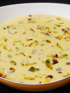 பாசுந்தி (Basundi recipe in tamil) செய்முறை முக்கிய புகைப்படம்