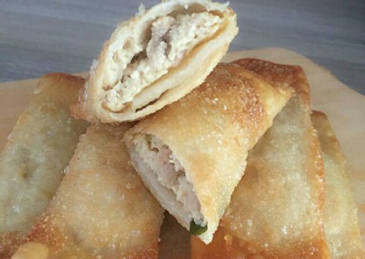 Pangsit Goreng isi tahu