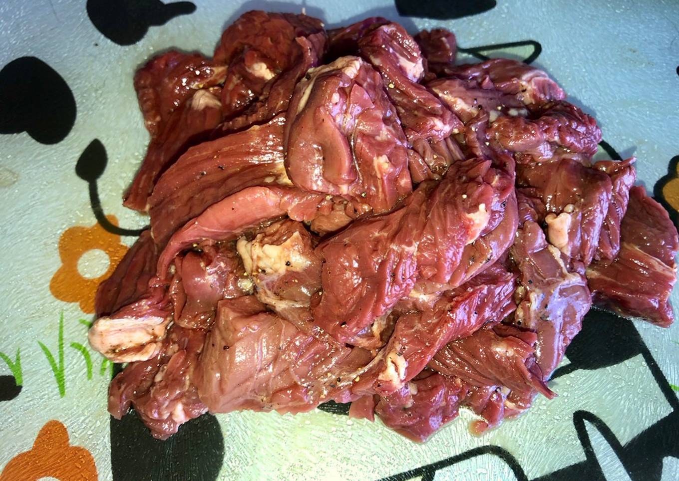 Carne de res adobada o marinada
