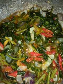 Foto resep Tumis kangkung bumbu iris
