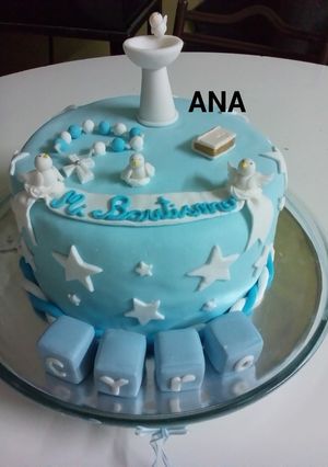 Una foto de TORTA BAUTISMO CYRO
