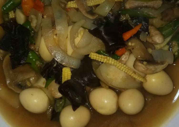  Resep  Oseng telur  puyuh  jamur pedas oleh Luqia Prasetya 