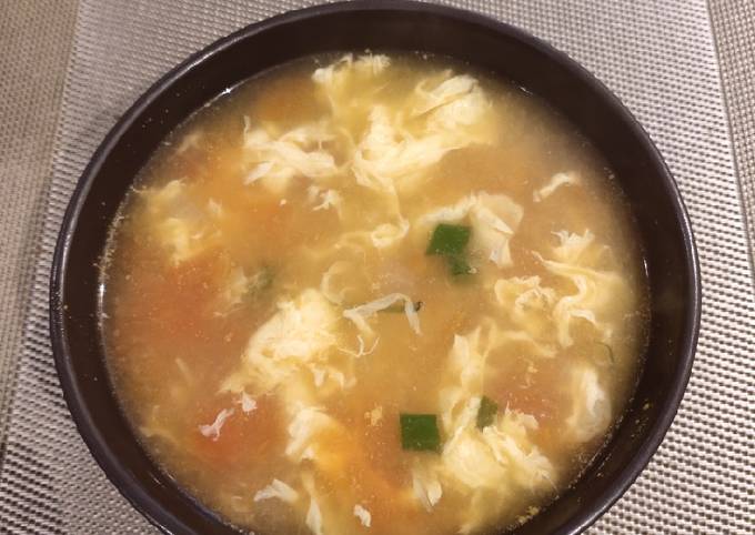 Tomato and Egg Drop Soup