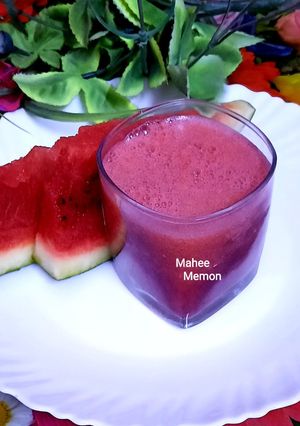 A picture of Watermelon drink.