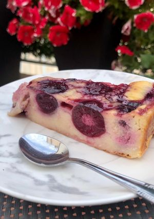 Una foto de Clafoutis de cerezas