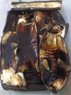 Una foto de Berenjenas en salsa agridulce