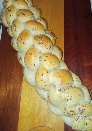 Una foto de Pan Jalá o de Shabat