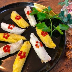 One-Bite Omu Rice A picture of One-Bite Omu Rice.