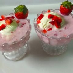 Strawberry shake A picture of Strawberry shake.