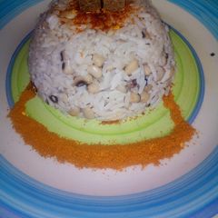 A picture of Shinkafa da wake da mai da yaji.