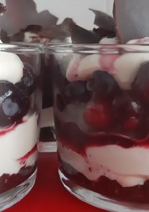 Una foto de Copa de frutos rojos exprés