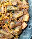 Fideos con alcachofas y pota