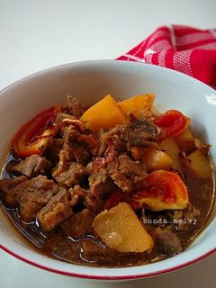 Foto resep Semur Daging Kentang