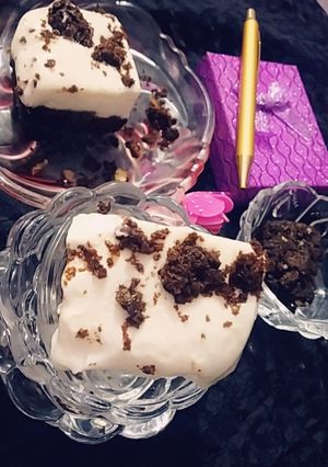 A picture of Eggless super delight brownie with vanilla icecream.