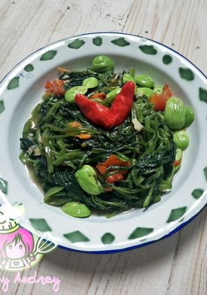 Foto resep Tumis Kangkung Pete