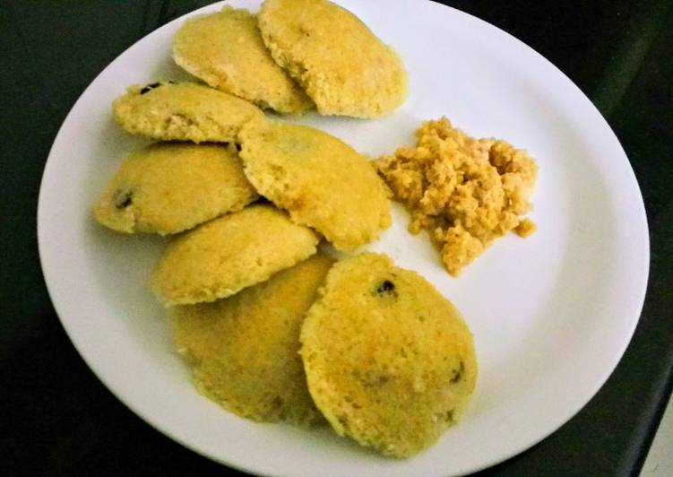 Recipe of Homemade Gur ka Idli (Pitha)