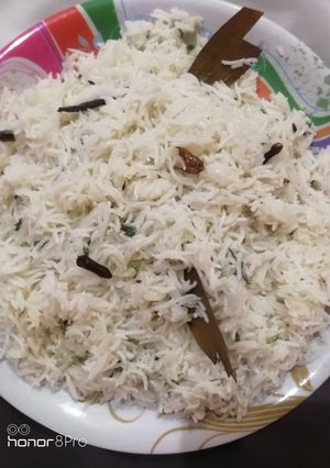 फ्राई राइस (Fry rice recipe in Hindi) रेसिपी मुख्य फोटो