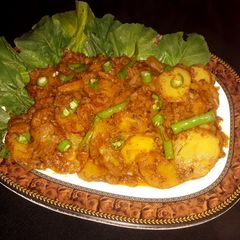 A picture of Khara masala Allu.