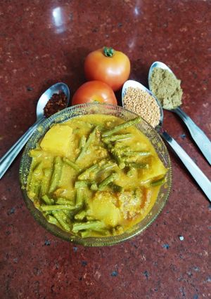 बेबी ड्रमस्टिक सब्जी इन सरसो मसाला (baby drumstick sabzi in sarso masala recipe in Hindi) रेसिपी मुख्य फोटो
