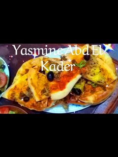 صورة لوصفة بيتزا اللحم المفروم