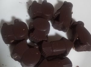 Una foto de "Snickers" veganos
