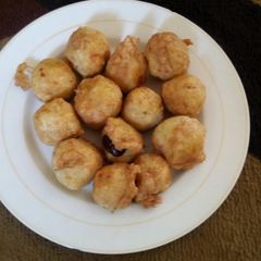 A picture of Yam balls.