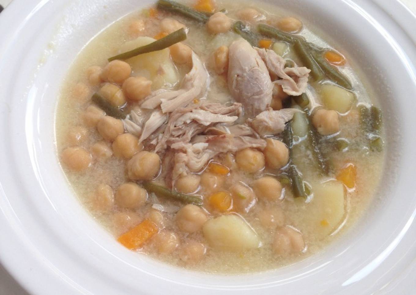 Puchero de pollo 🐓 🥄