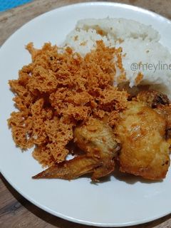 Foto resep Ayam Ungkep Bumbu Kuning