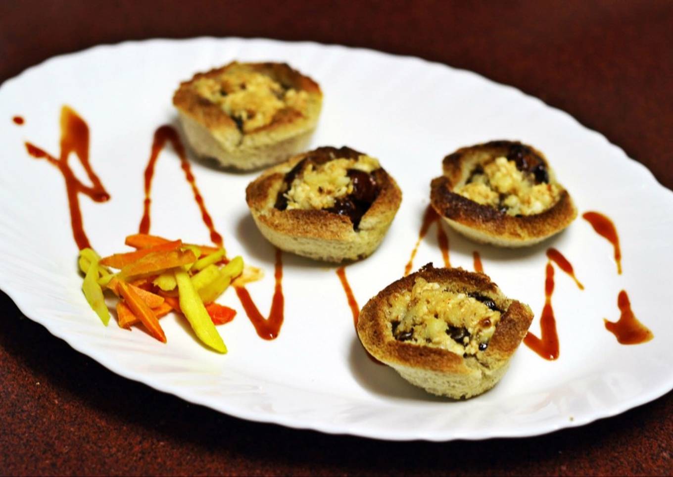 Bbq Paneer in toasted cups