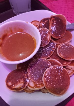 Una foto de Mini Panqueques con manjar