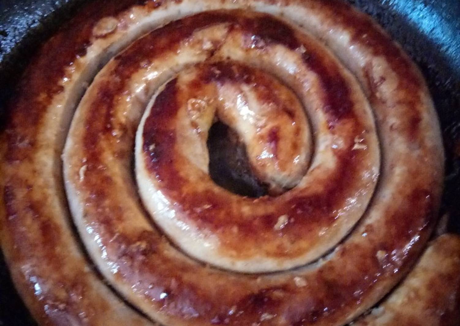 Как жарить домашние колбаски