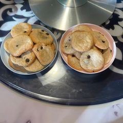 A picture of Choc Chip Cookies 🍪.