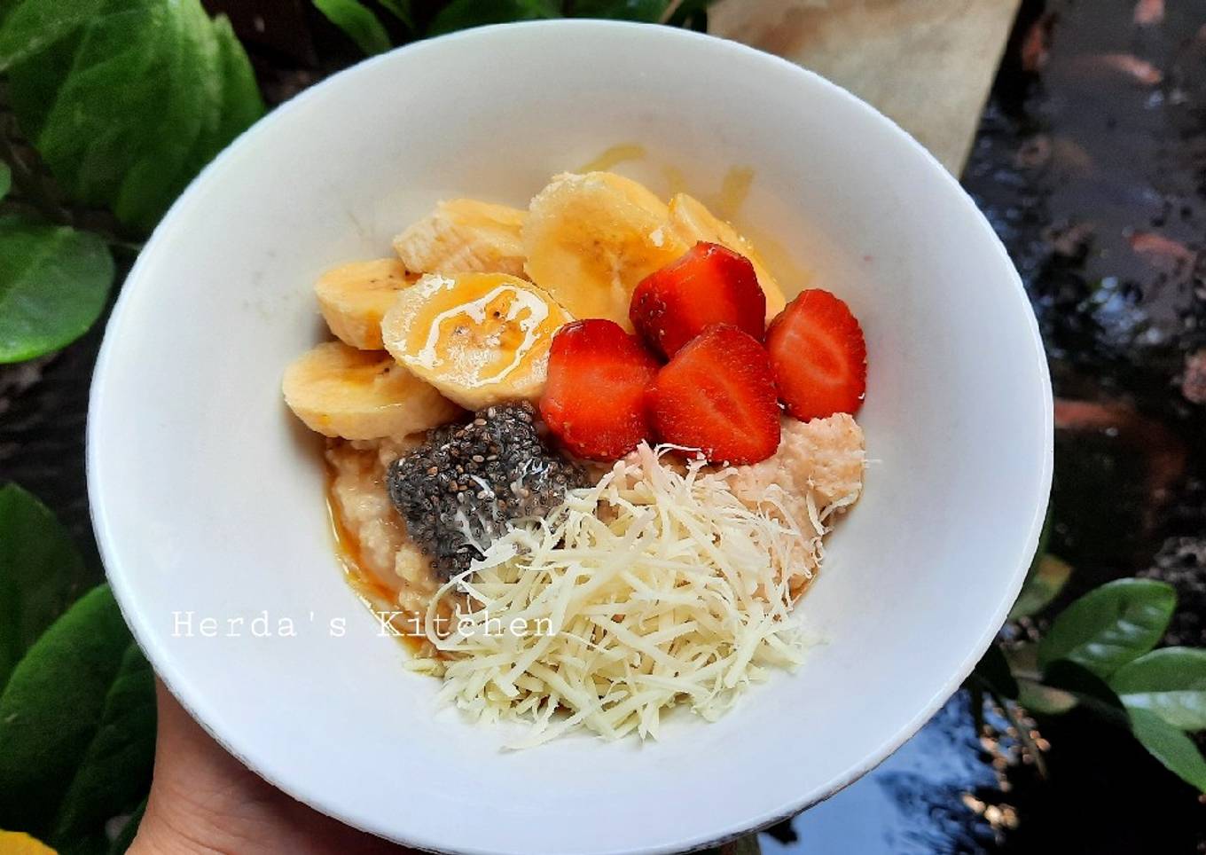 Oat Pisang Strawberry MPASI 1Y+