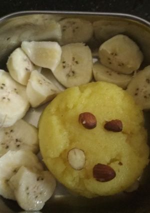 A picture of Kesari bath.