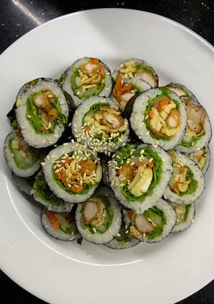 Foto resep Kimbap (Korean Seaweed Rice Roll)