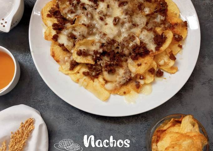 Bagaimana Menyiapkan Nachos Keripik Kentang yang Lezat