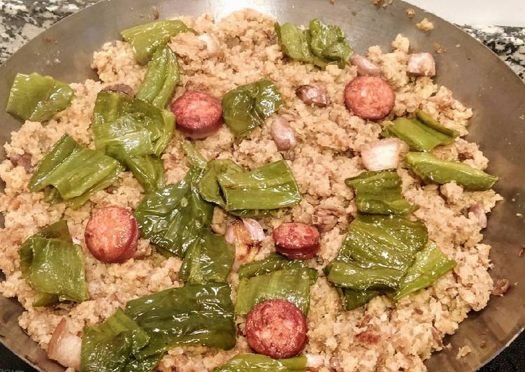 Migas de pan con panceta, pimientos y chorizo