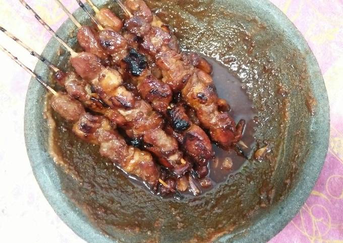 Sate Kambing Bumbu Kacang