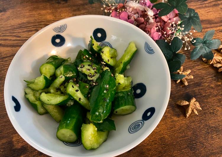 How to Prepare Speedy Japanese Pub Menu: Cucumber Pickle