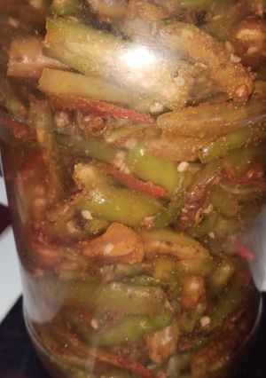 मिर्च का अचार (Mirch ka achar recipe in hindi) रेसिपी मुख्य फोटो