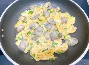 Hình của món Hào chiên trứng.