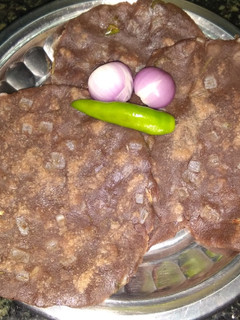 சத்தான  கேழ்வரகு ரொட்டி (எலும்புகளுக்கு பலம் தரும்) (Kelvaragu rotti recipe in tamil) செய்முறை முக்கிய புகைப்படம்