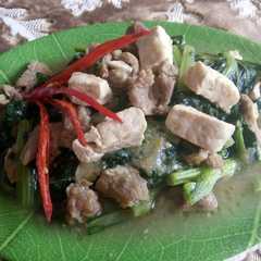 รูปของ Tumis Sawi Daging Tahu